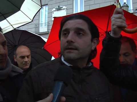 Napoli - Presidio al Comune dei dipendenti zoo Edelandia (21.03.13)