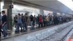 Napoli - Sciopero, gli studenti bloccano la Stazione ferroviaria (live 14.11.12)