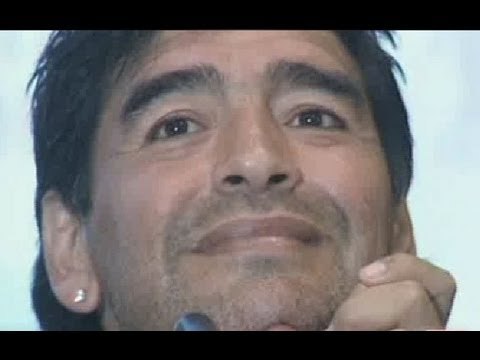 Napoli - Tutti contro Equitalia, Maradona capofila (15.05.12)
