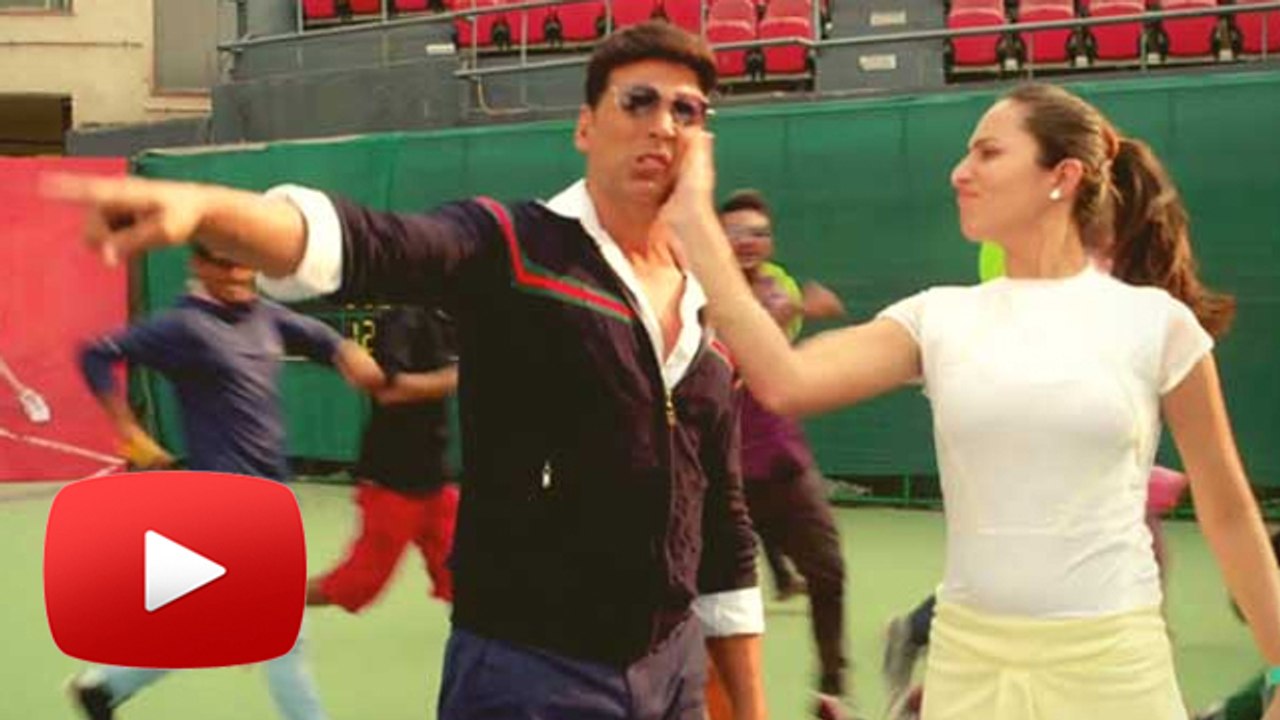 Akshay Kumar SLAPPED By A Woman | SHOCKING