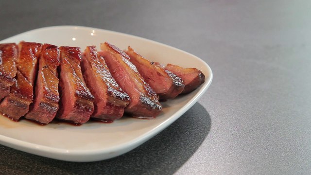 Comment cuire un magret de canard ? - Vie Pratique Gourmand