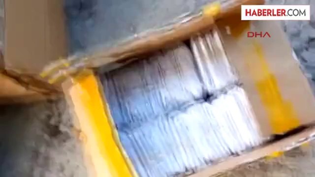 Bitlis'te Kaçak Cep Telefonu ve Kamera Operasyonu