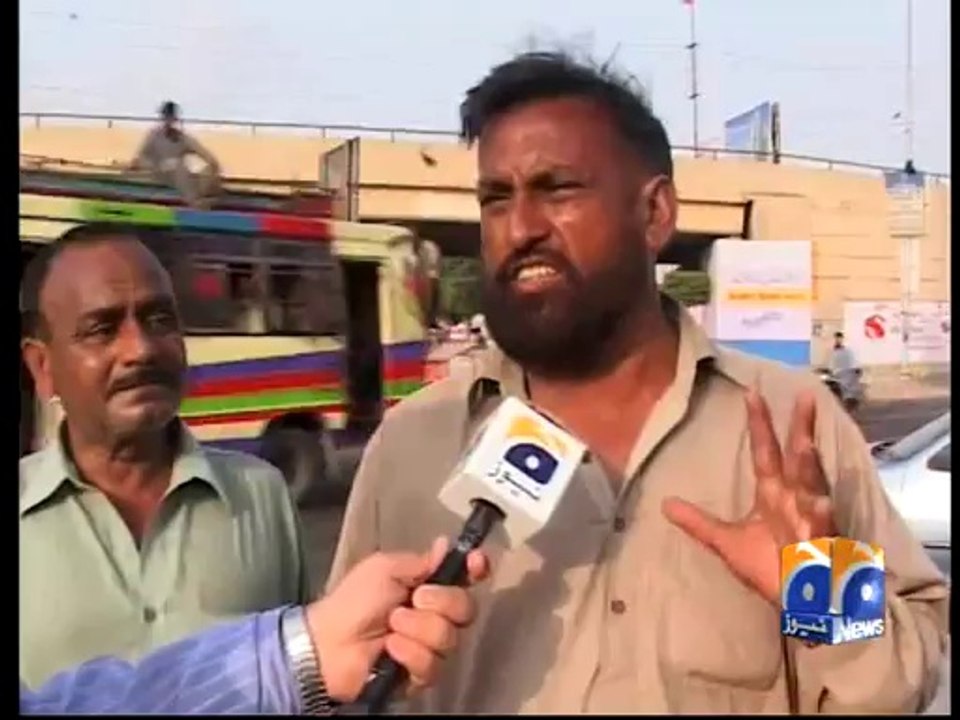Jang Vehicle Attacked in Karachi -02 Jun 2014