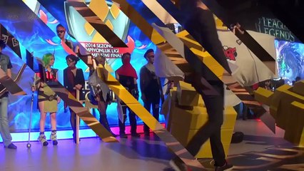 League of Legends Bahar Mevsimi Finali - Cosplayler