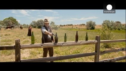 Seth MacFarlane enchaîne les gags dans ''Albert à l'ouest''