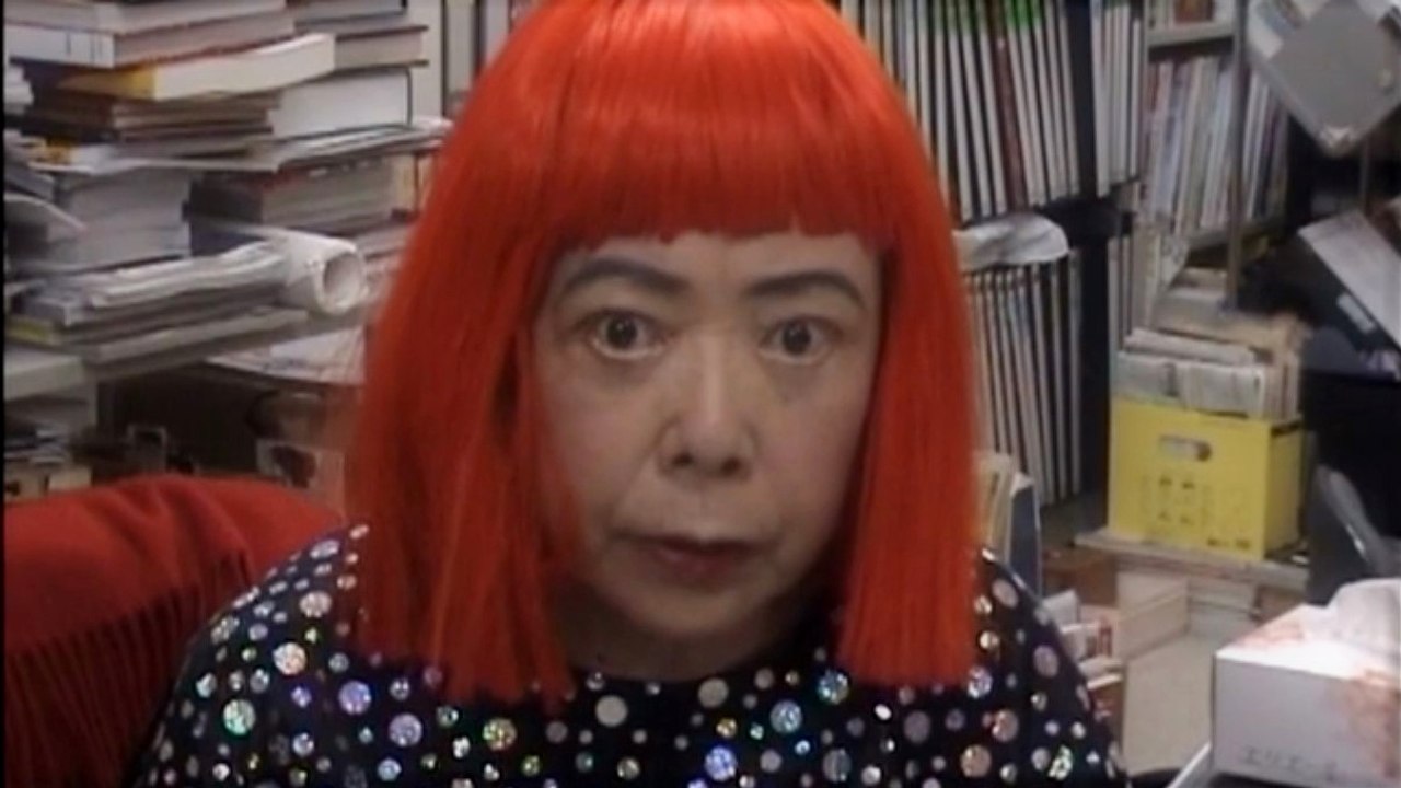 Yayoi Kusama poses for Klaus Guingand - 2005