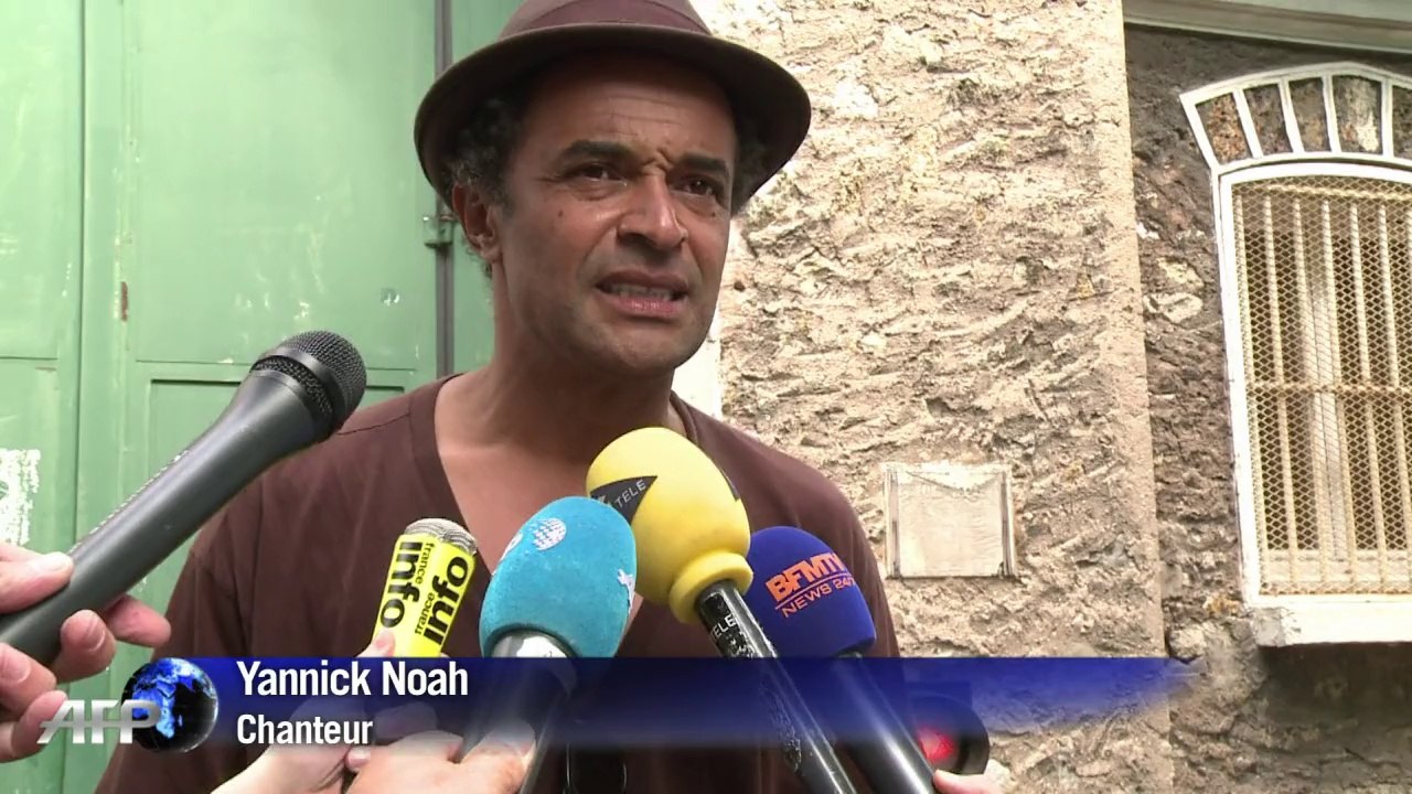 Yannick Noah en concert devant des détenus à Fresnes