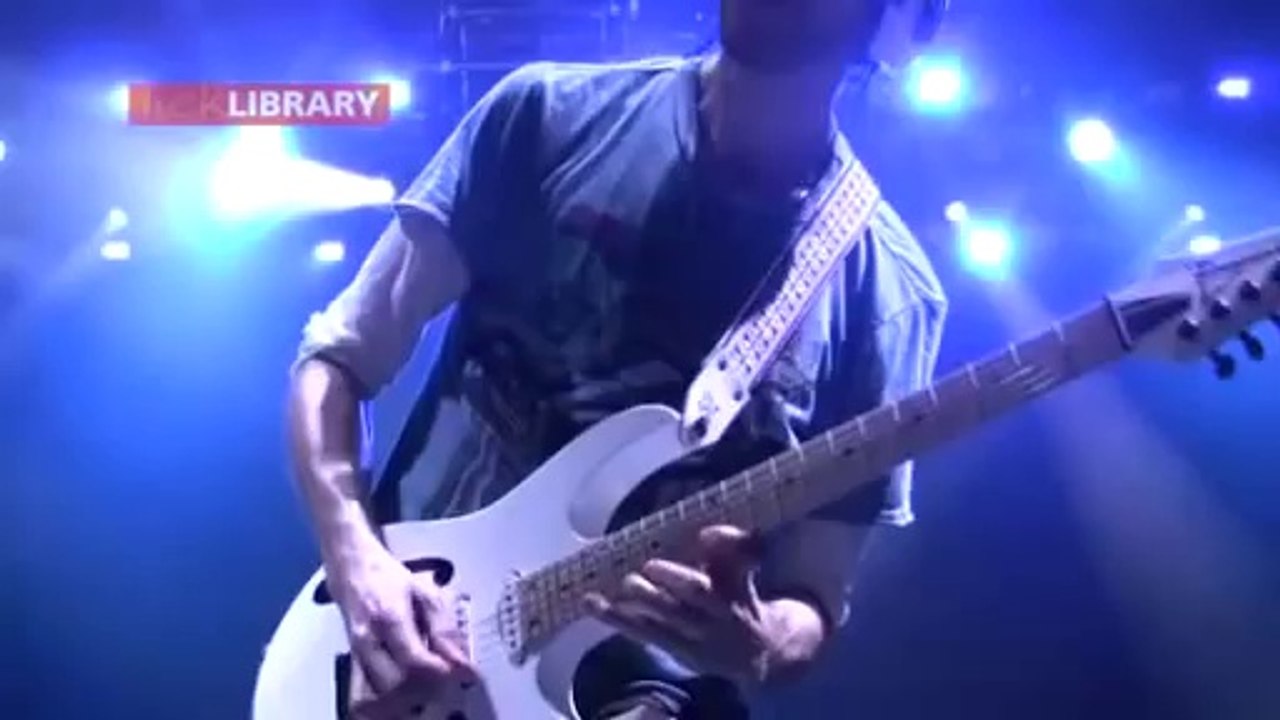 Paul Gilbert - Technical Difficulties (2)