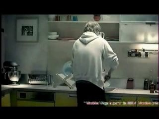 Publicite - Cuisinella Fouette Bien