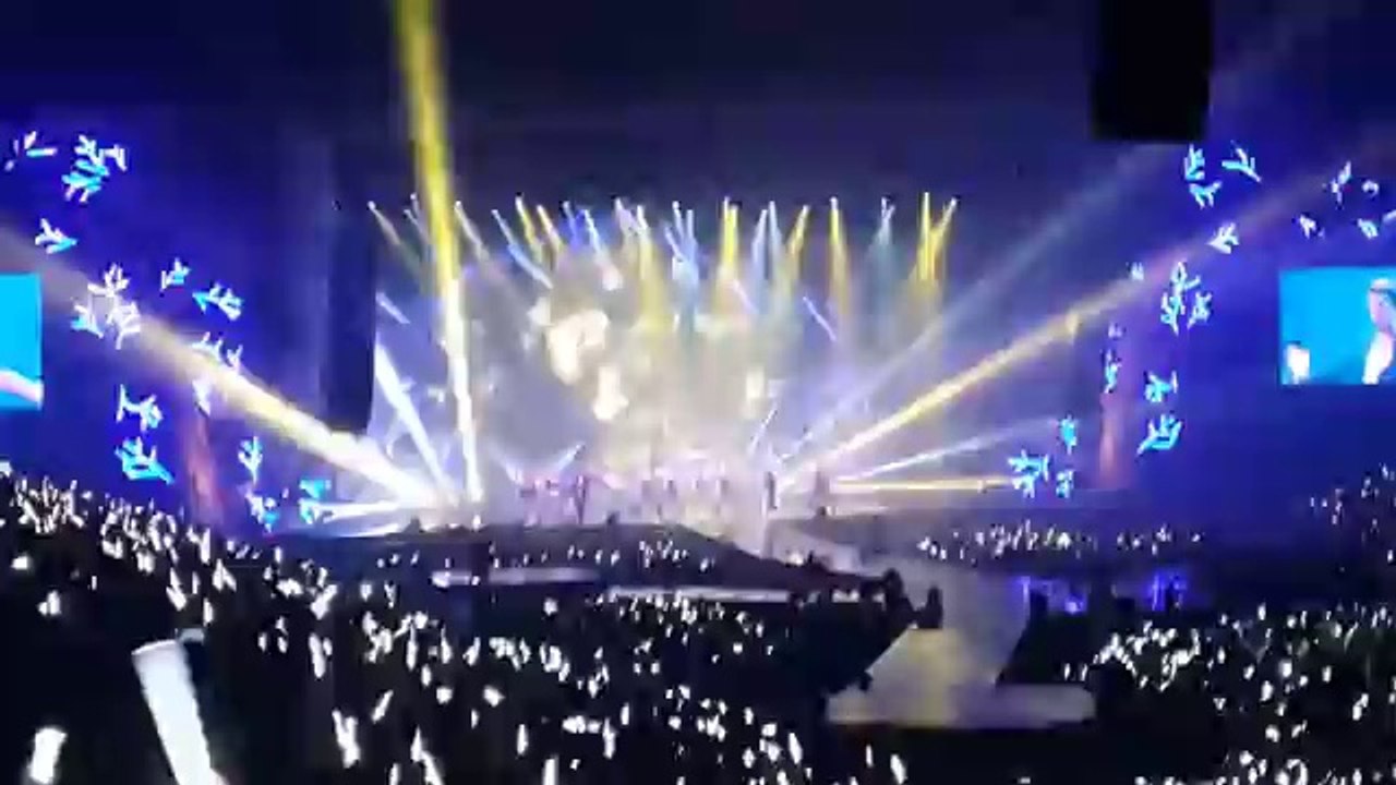 140601 EXO The Lost Planet Concert Hong Kong - Let Out The Beast