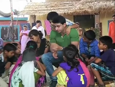 Saraswatichandra : Actors become school kids - IANS India Videos