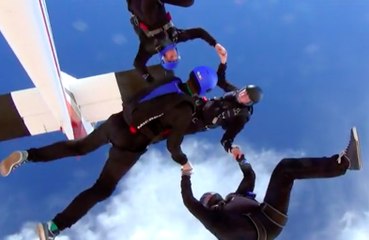 QFX Arizona Training 2014 - Parachuting