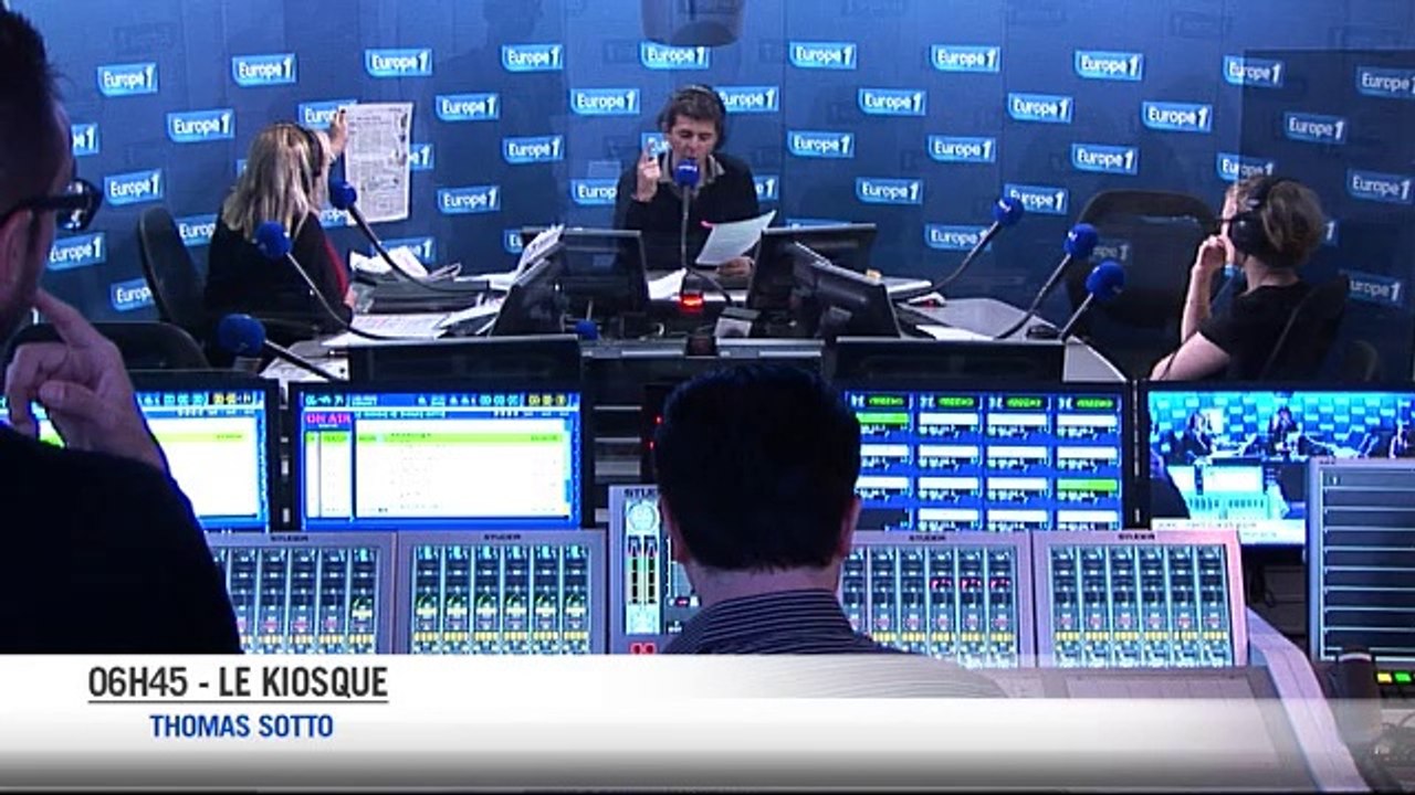 La réforme territoriale, Roland-Garros et Nicolas Canteloup... Voici le zapping matin !