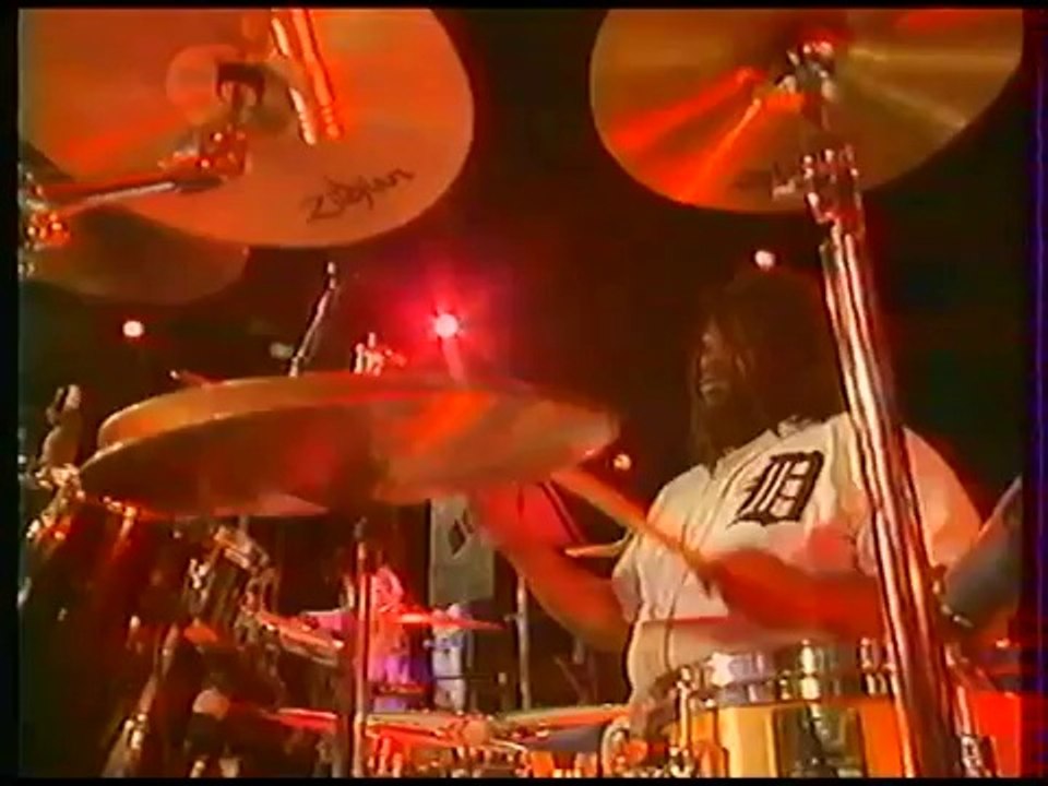 Marcus Miller - Intro + Run For Cover (Jazz à Juan 1996)