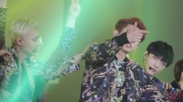 XOXO EXO 0601 HONG KONG