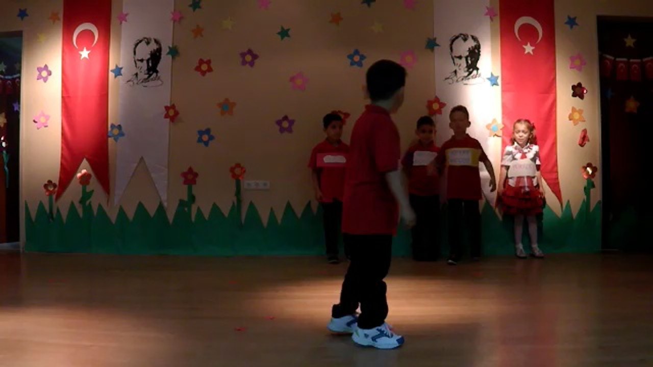 GEBZE FEVZİ ÇAKMAK İLK ÖĞRETİM OKULU ÖYRETMEN SERDAR YİYİT 1-A SINIFI OKUMA GÜNÜ ABDULMELİK İSMAİL GÜNGÖR