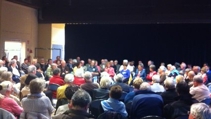 Réunion sur le devenir du service cardiologique de l'hôpital