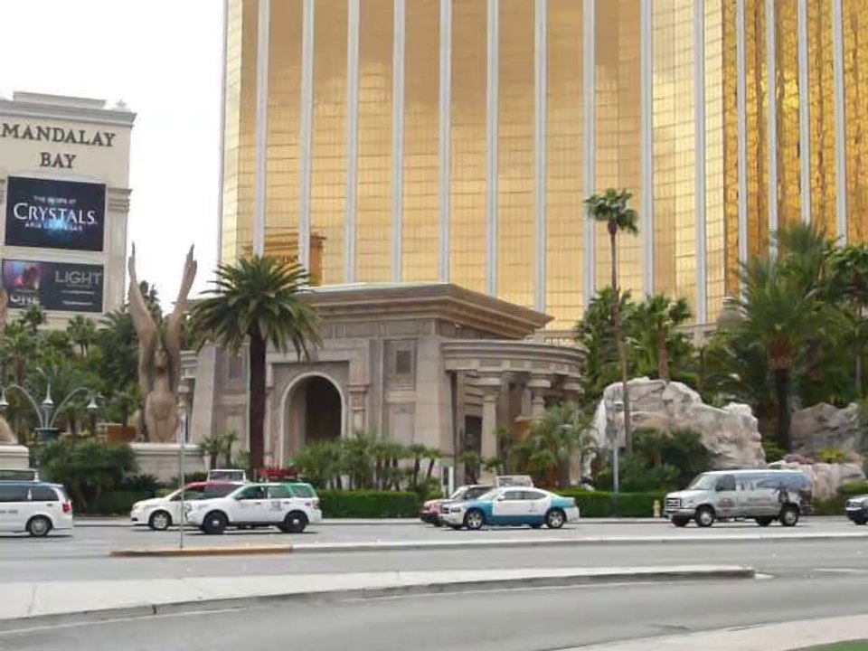 LUXOR 022