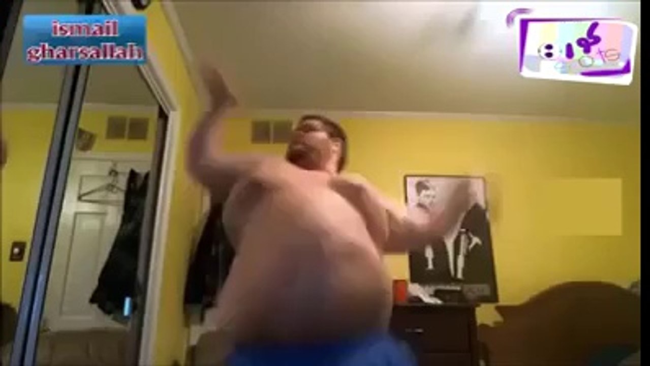 You have never seen such a nice Arabic Dance hahaha