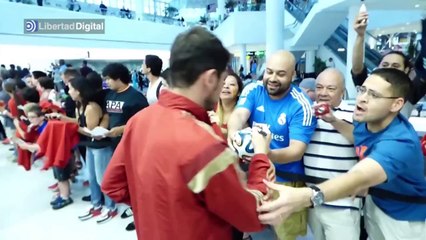 Gran acogida a la selección española de fútbol en EEUU