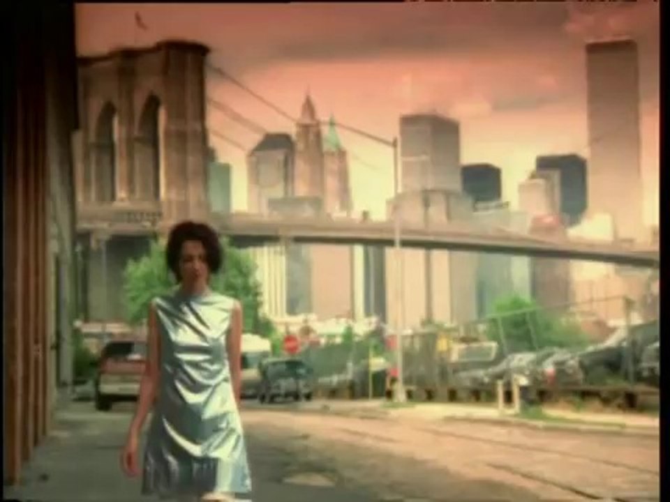 Senin Gibi (Aylin Aslım)