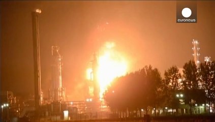 Hollanda'da Shell tesislerinde patlama