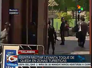 Tailandia levanta el toque de queda en algunas zonas turísticas