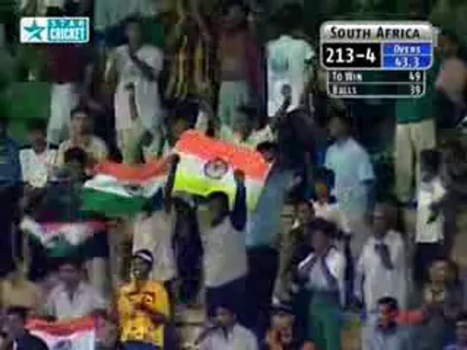 Classic Finish - India v South Africa at Colombo 2002 Champions Trophy Semi Final