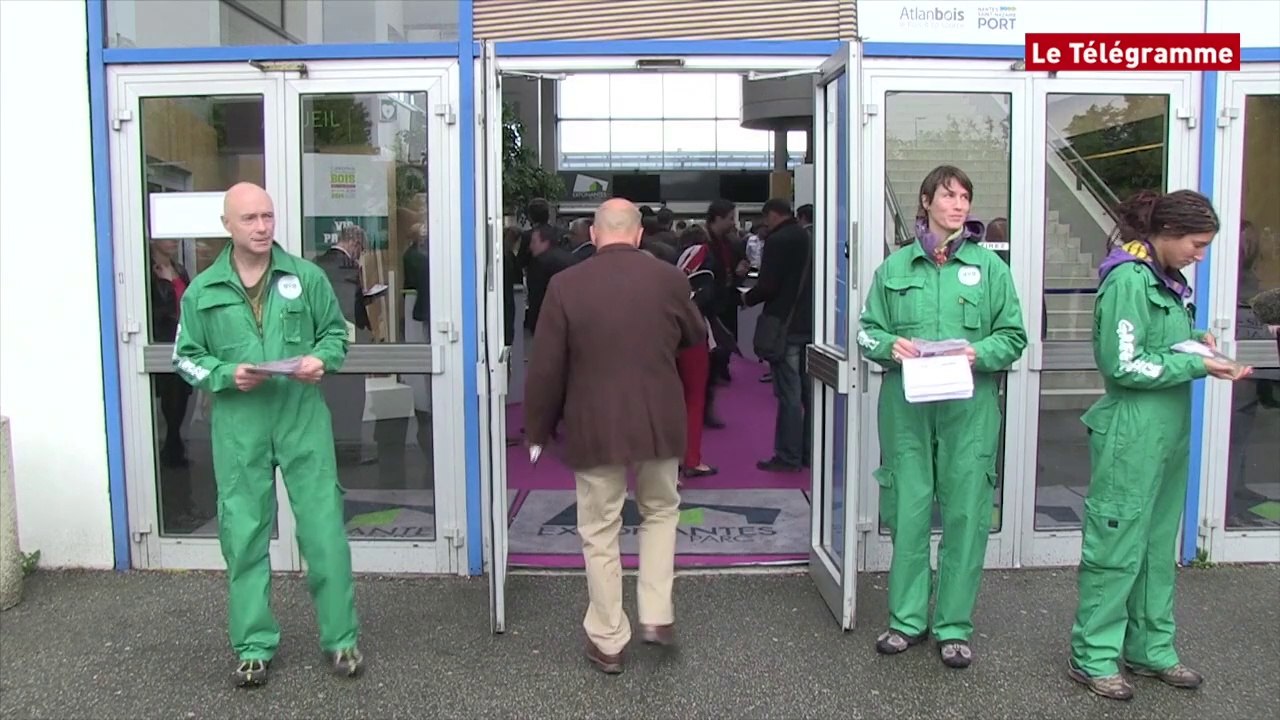 Nantes. Greenpeace s'invite au carrefour international du bois