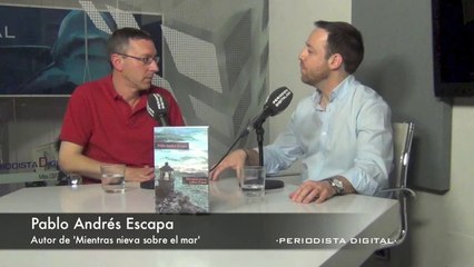 Pablo Andrés Escapa, autor de 'Mientras nieva sobre el mar'. 3-6-2014