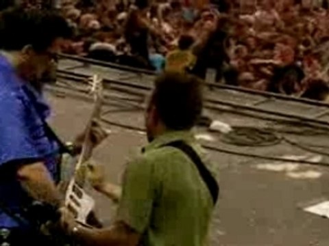 The Offspring - The Kids Aren't Alright (Live At Woodstock 9
