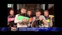 Jóvenes tocan música de Michael Jackson con botellas de cerveza