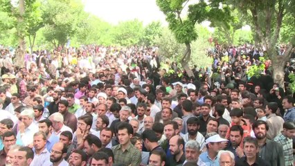 Irã relembra 25 anos da morte do aiatolá Khomeini