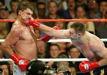 Vitali Klitschko Brutalises Corrie Sanders