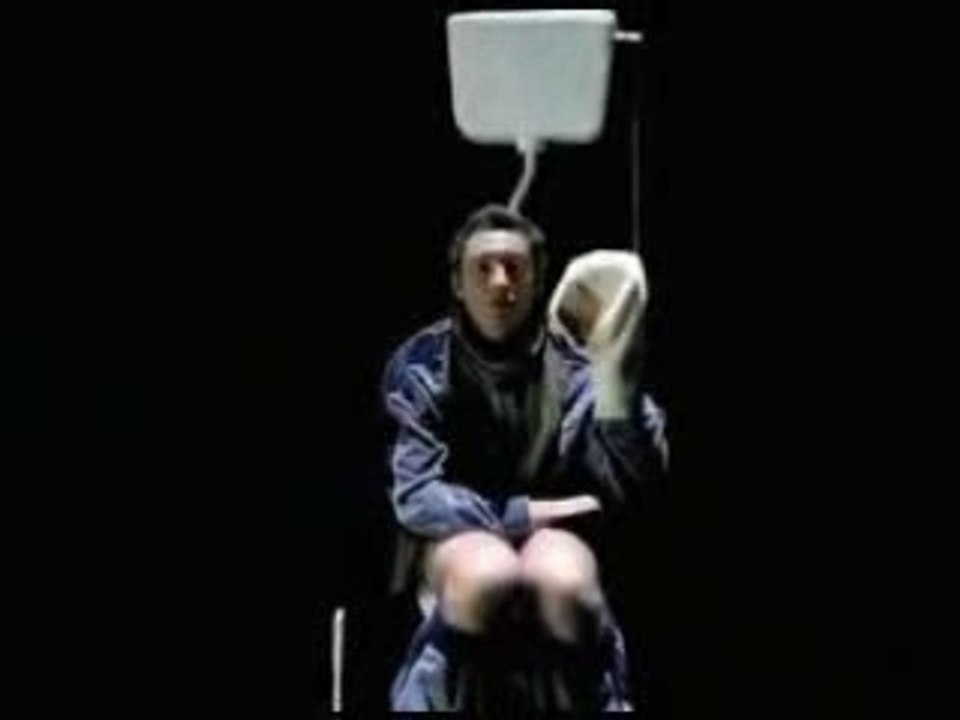 fous ta cagoule- mickael youn