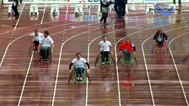 Cyril Moré - Membre du team EDF au Meeting International d'Athlétisme Paris Ile de France - bloghandicap.com - La Web TV du Handicap