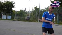 Handball - Comment faire une passe derrière le dos