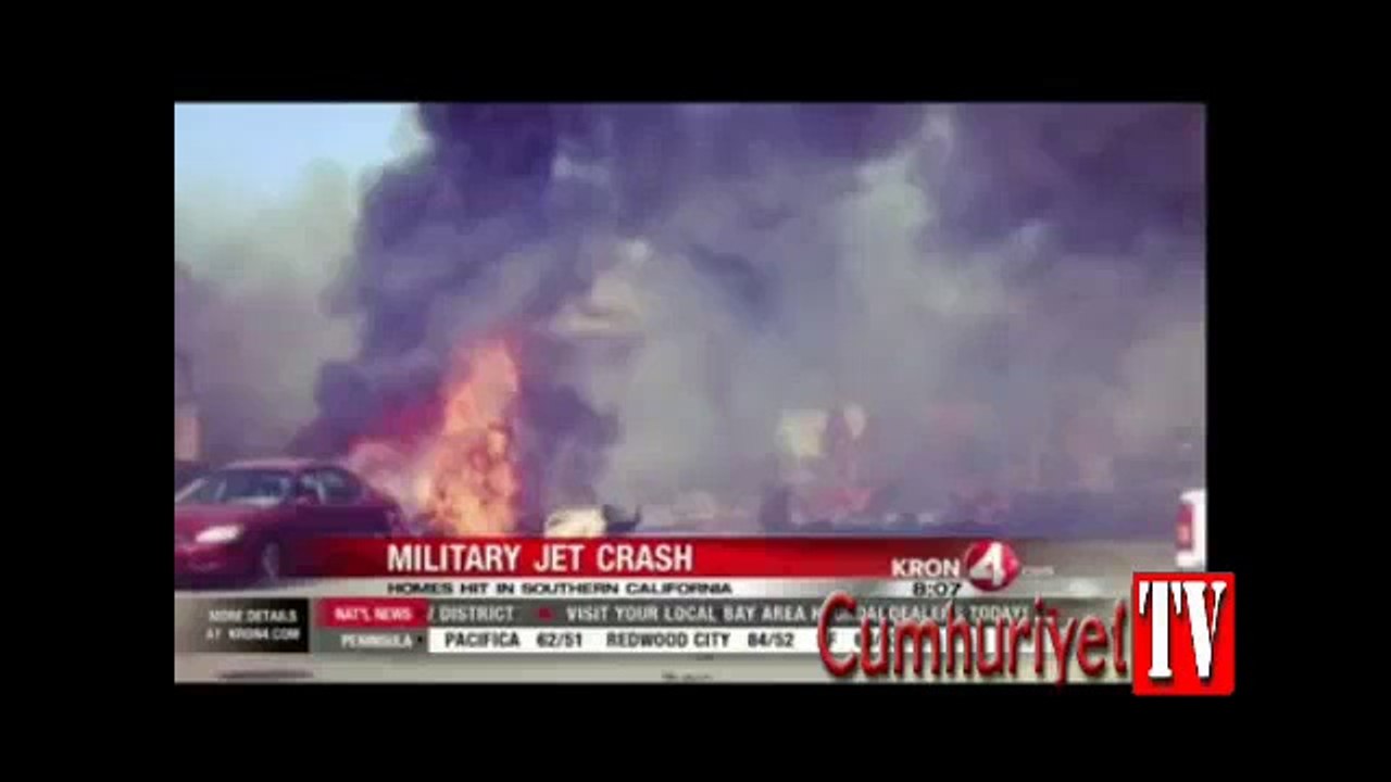 Düşen savaş uçağından pilotun kurtulma anı