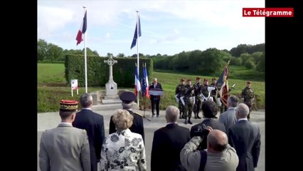 Plumelec (56). Le Drian rend hommage au premier mort du débarquement
