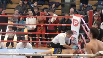 Fails - Amazing 360 Knockout Kick