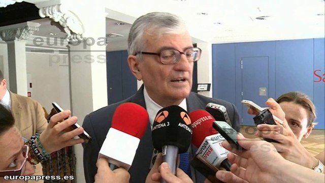 Torres Dulce cree que el Rey debería tener una consideración especial