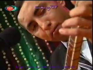 Sedat YAVAŞ (Bağlama)-Üç Güzel Oturmuş İskambil Oynar