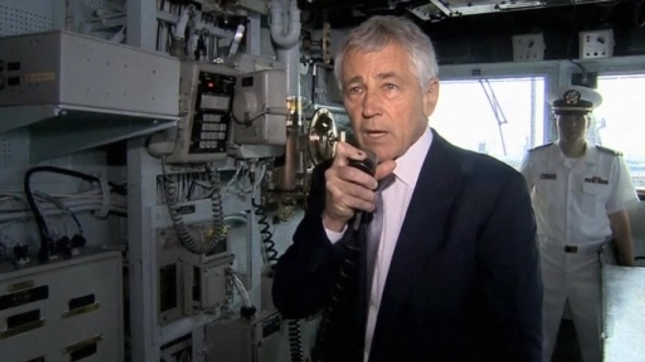 Hagel tours U.S. ship docked in Black Sea port in Romania