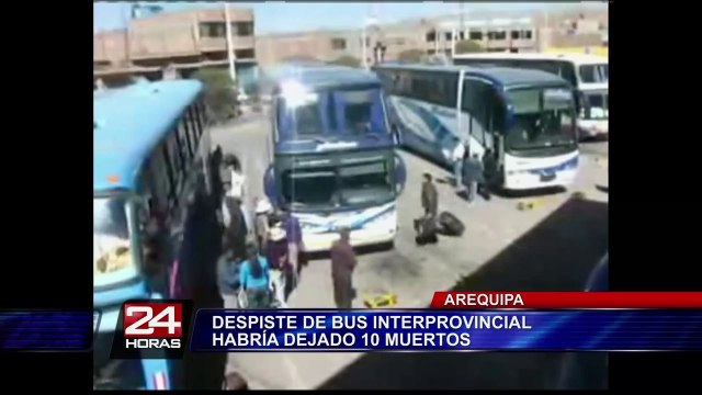 Accidente vehicular en vía Arequipa-Puno deja 12 muertos y más de 20 heridos