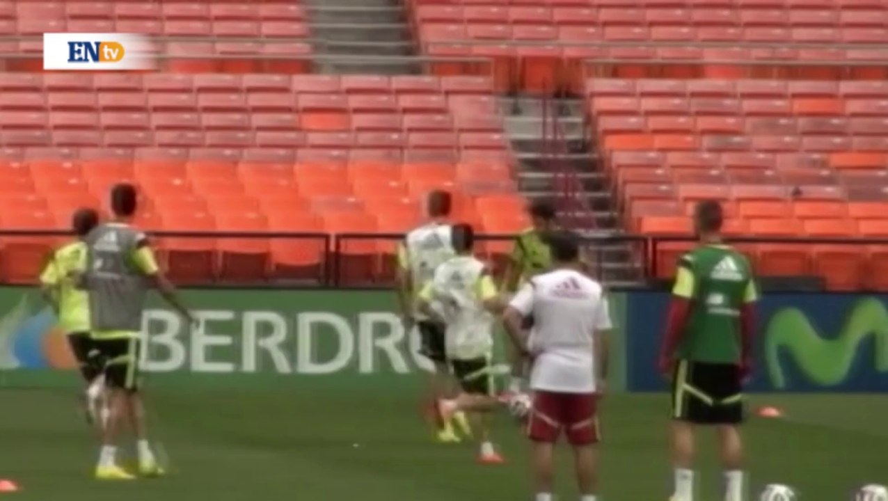 Alta intensidad y variantes tácticas en el entrenamiento de España