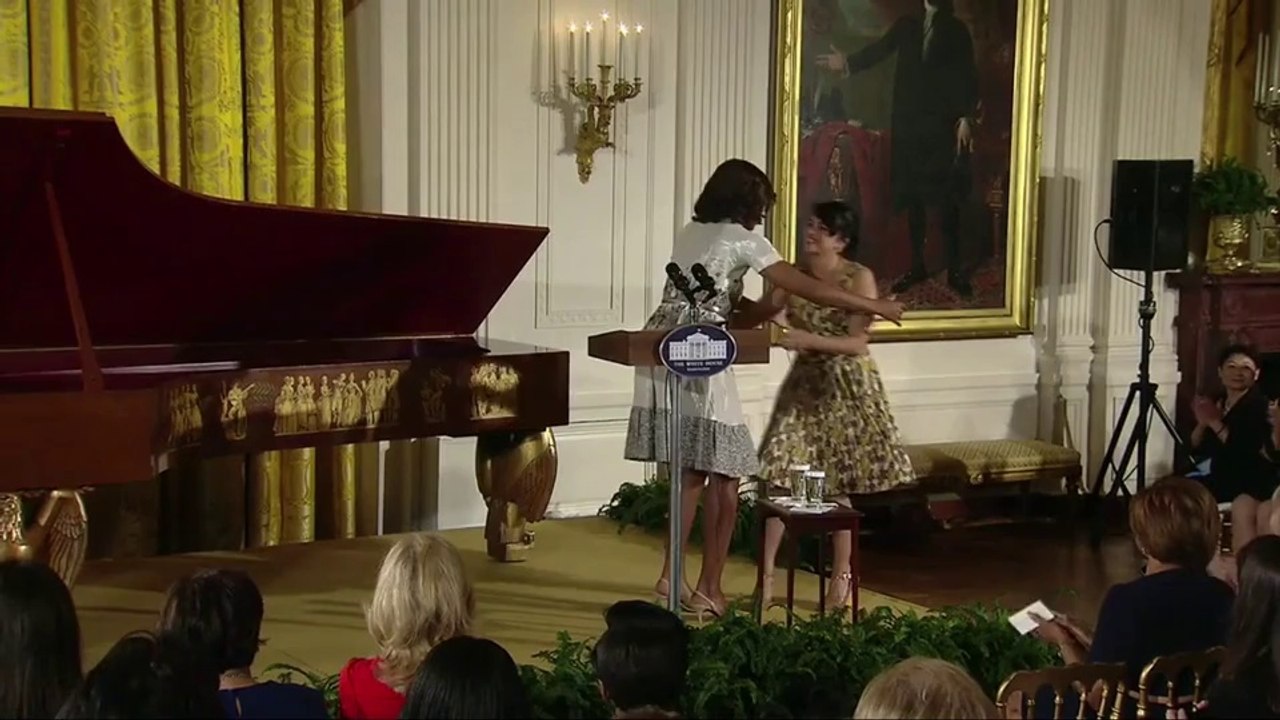 Michelle Obama reacts to military kids