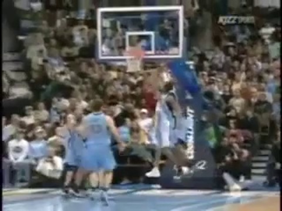 Allen Iverson Hits Deron Williams Face with Ball