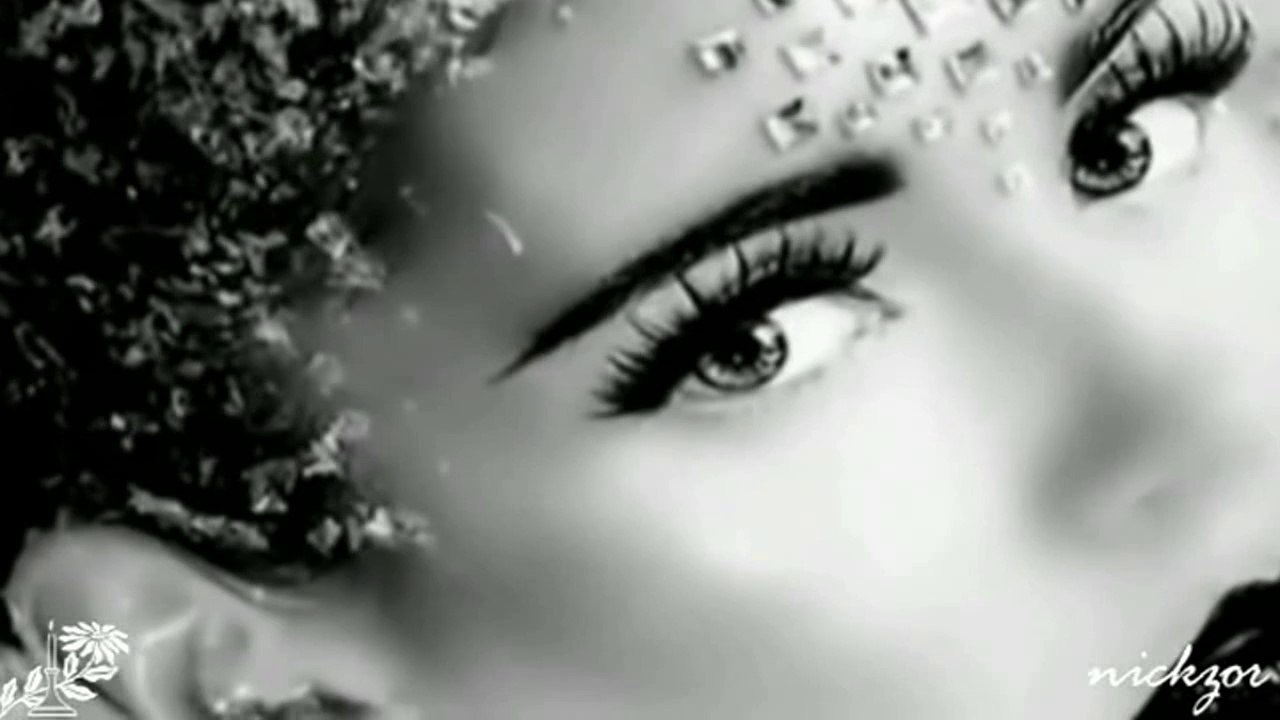 Gönül Yazar - Aşk Hikayesi