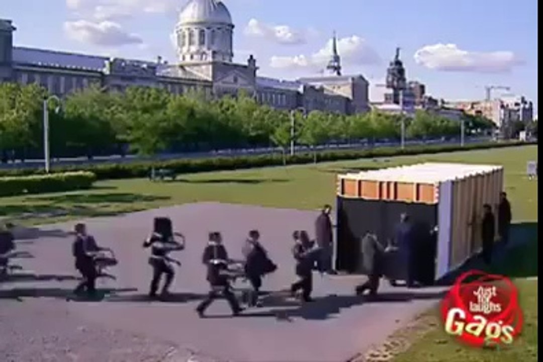 Hilarious Toilet Boardroom surprise prank