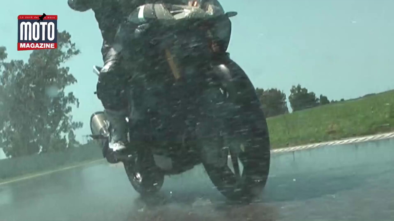 Huit pneus trails routier comparés : Michelin, Dunlop, Metzeler, Conti, Pirelli...